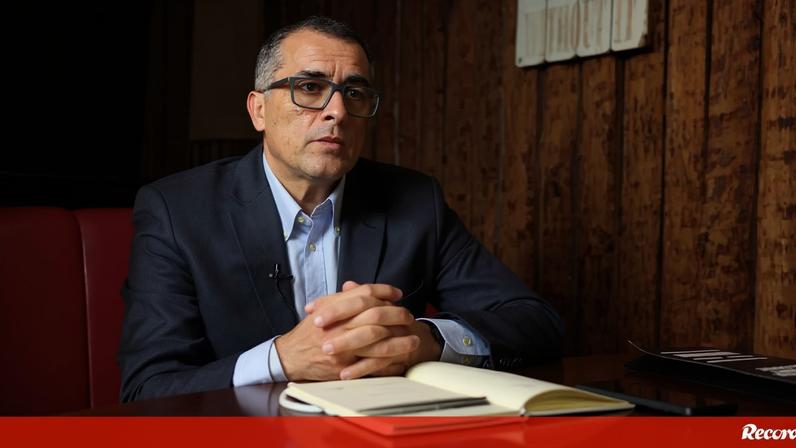 Viriato Sampaio e o futuro de Gil Lameiras: «Vamos falar e ver qual é a melhor solução»