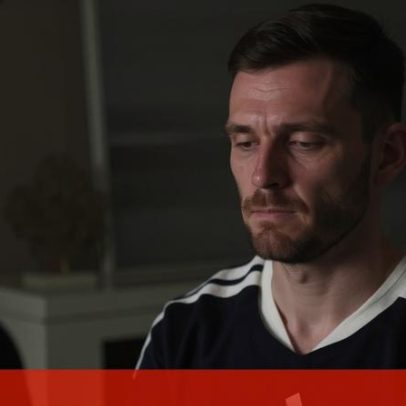 Andy Robertson lê carta da esposa de Diogo Jota antes do Mundial