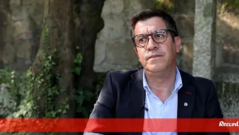 Júlio Vieira de Castro acusa Rui Rodrigues de fazer de moço de recados