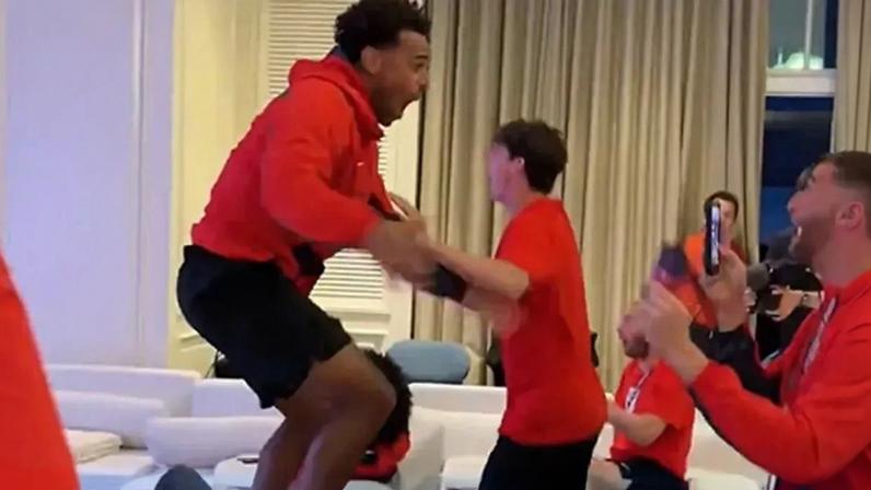 Seleção dos EUA surpreende com a maior reviravolta nas finais da NBA