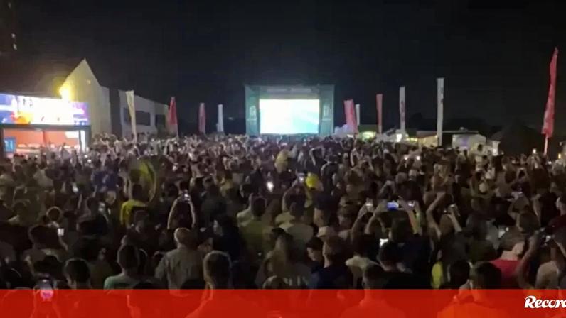 Invasão brasileira na Fan Zone Betano em Gaia