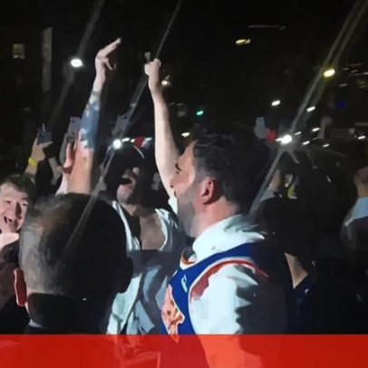 Mamdani celebra regresso dos Knicks aos títulos da NBA em Nova Iorque