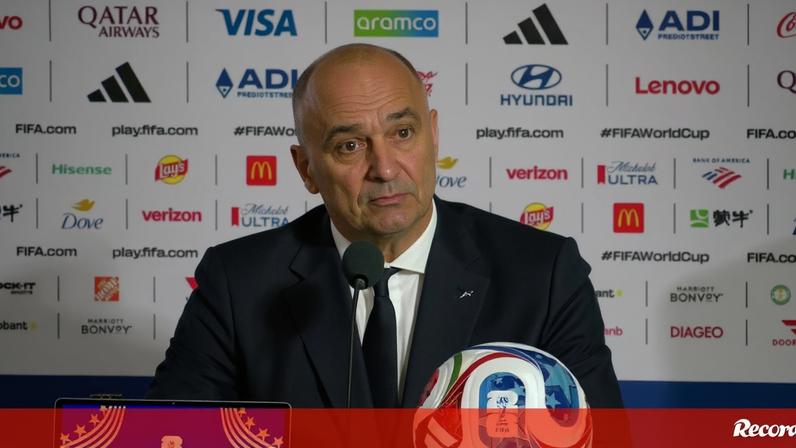 Roberto Martínez elogia atitude dos jogadores como extraordinária