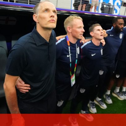 Tuchel pede à FIFA mudar posição dos fotógrafos para ver a equipa no hino
