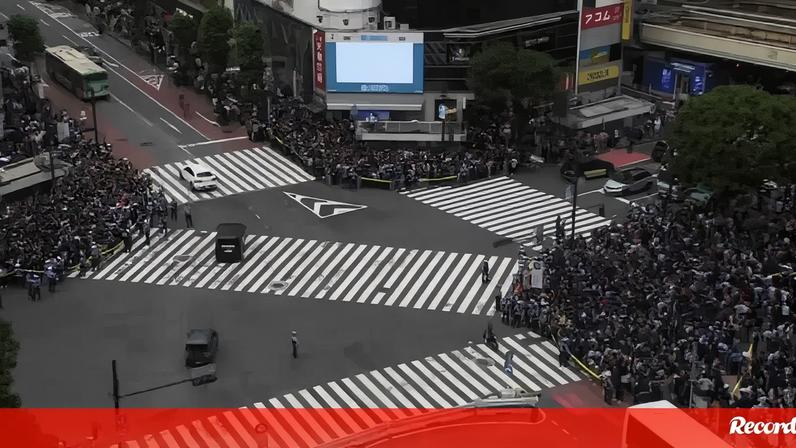 Em Shibuya, nipónicos celebraram assim o triunfo sobre a Tunísia