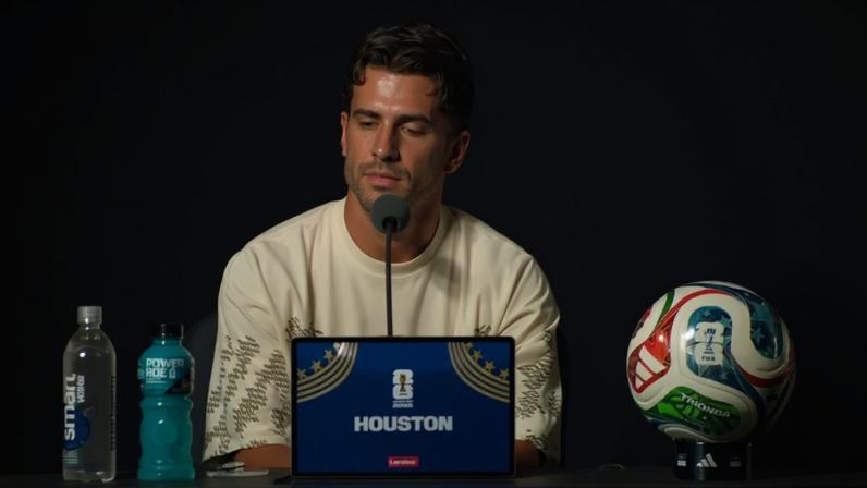 Cancelo elogia Rúben Dias e elogia Tomás Araújo e Renato Veiga pelo bom jogo