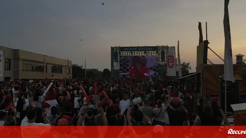 Martelos, saltos e muita festa: assim foi o final do Portugal-Uzbequistão na Fan Zone Betano em Gaia
