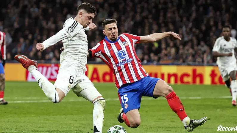 Marco Silva recusa milhões da Arábia para lutar por títulos no Benfica Lenglet