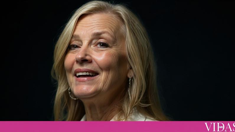 Bo Derek fotografada em restaurante em Portugal