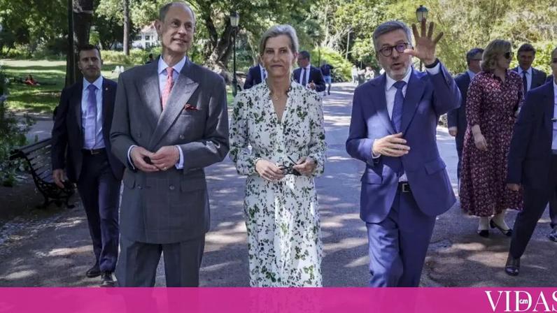 Duques de Edimburgo chegam a Portugal; veja as imagens