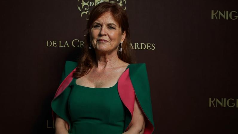 Sarah Ferguson mantém laços com André apesar do divórcio