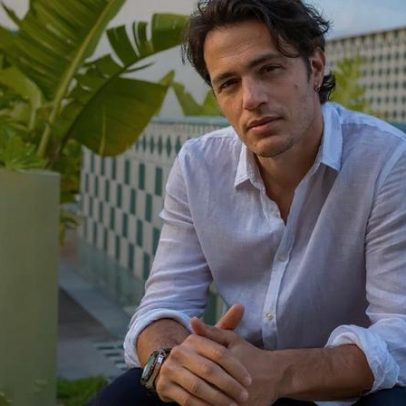 João Mota afirma que escreve por hábito e não planeia lançar livros