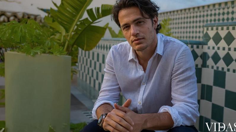 João Mota afirma que escreve por hábito e não planeia lançar livros