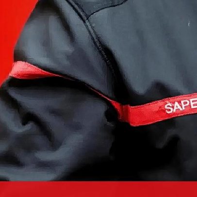 Crianças de 2 e 4 anos encontradas mortas dentro do carro da mãe na França