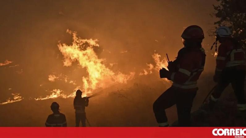 23 concelhos de cinco distritos em perigo máximo de incêndio rural