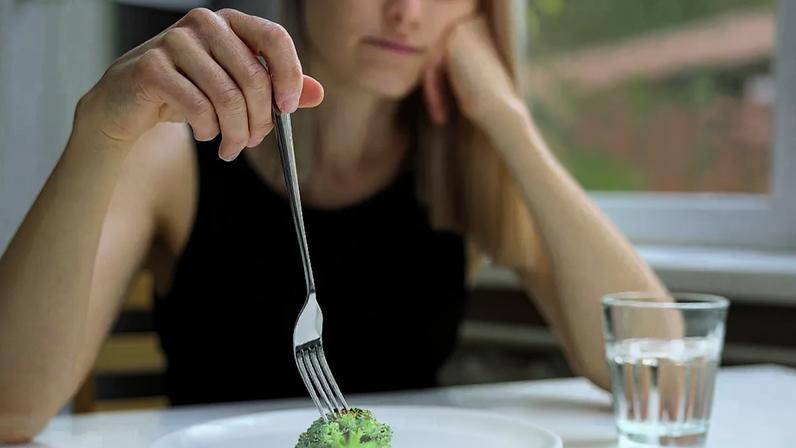 Especialistas alertam para riscos da obsessão com alimentação e exercício