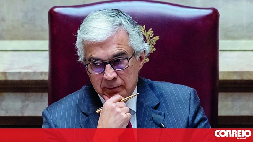Convites enviados a partidos para a estreia de Portugal no Mundial.