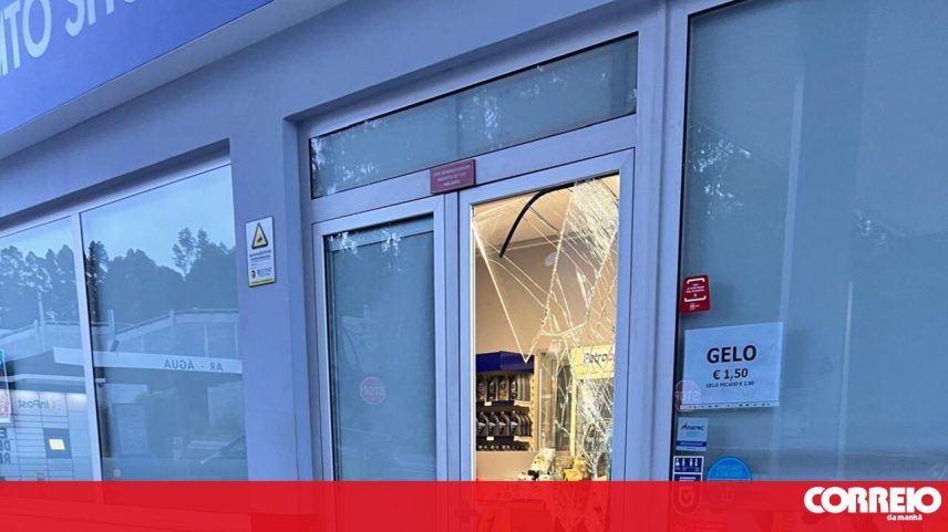 Assalto com marreta por tabaco e dinheiro em Guimarães