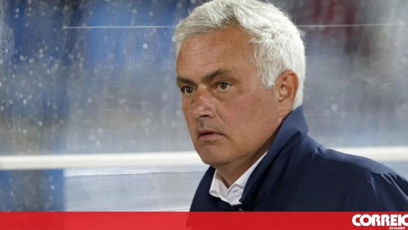 Mourinho atenua supremacia do Barça numa primeira passagem tensa por Madrid