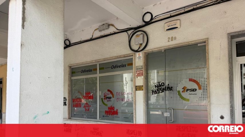 Sede do PSD em Odivelas vandalizada durante a madrugada