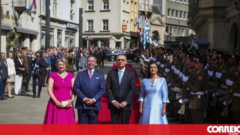 Presidente da República, António José Seguro, acompanhado da sua esposa, Margarida Maldonado Freitas, recebido pelo Grão-Duque, Guilherme V e pela Grã-Duquesa, Stephanie de Luxemburgo