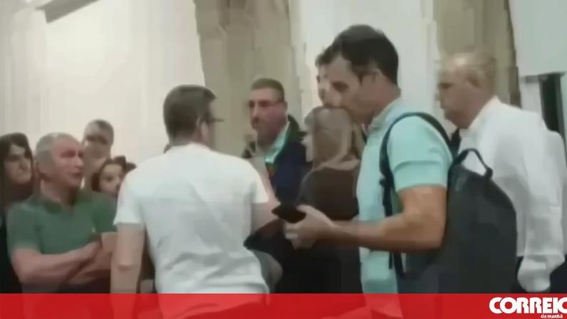Reunião da Assembleia de Freguesia de Vila do Conde termina em pancadaria