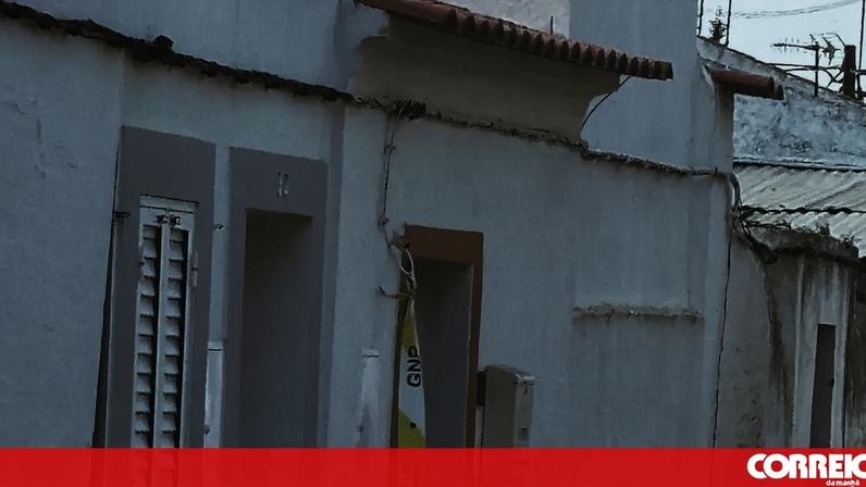 Bombeiros percorrem 200 km para remover cadáver decomposto em Alandroal