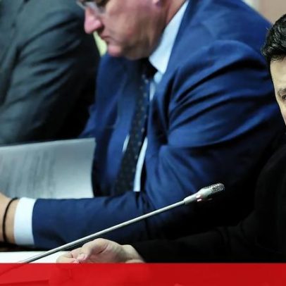 Zelensky devolve condecoração à Polónia