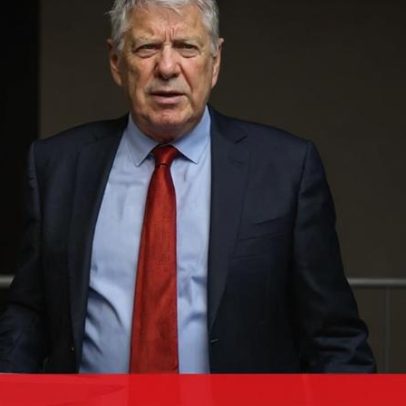 Sócrates disponível para depor em tribunal a partir de setembro