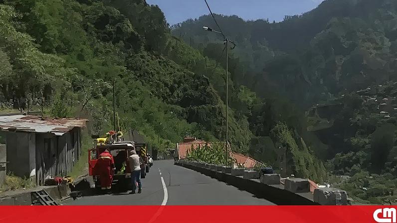 Jovem gravemente ferido após queda de 30 metros na Madeira