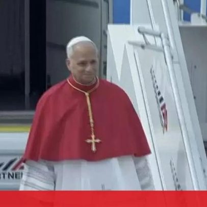 Papa Leão XIV chega a Madrid para iniciar visita oficial a Espanha