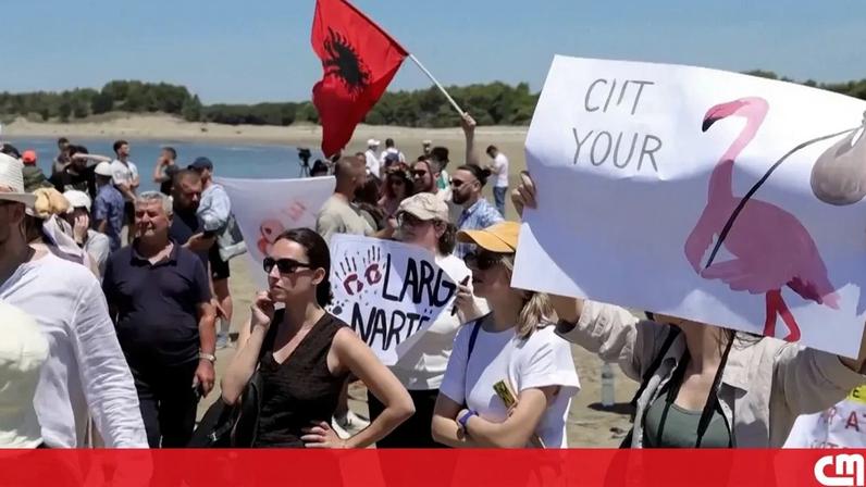 Manifestantes contestam projeto milionário na Albânia ligado a Jared Kushner