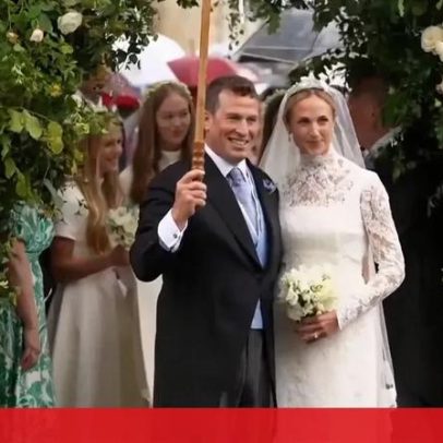 Família real britânica reúne-se para casamento de Peter Phillips