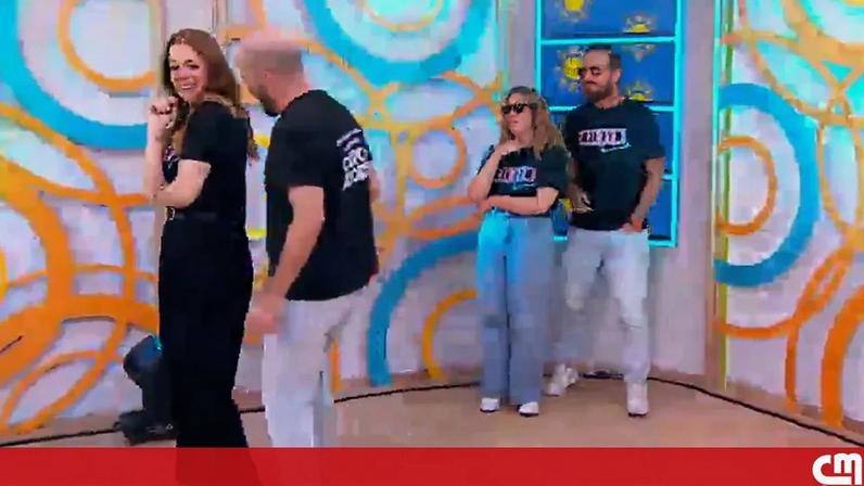 Elenco de Romeu e Julieta no Olá, Bom Dia! com toque pimba