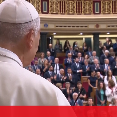 Papa Leão XIV recebe prolongada ovação de pé no parlamento espanhol