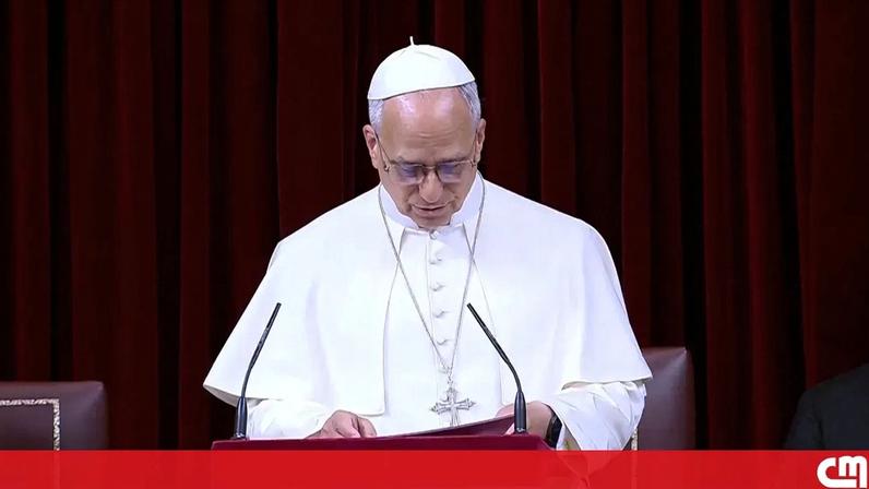Papa Leão XIV defende direito internacional e migrantes em discurso histórico