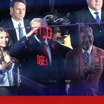 Donald Trump vaiado por adeptos antes do 3.º jogo das finais da NBA em NY