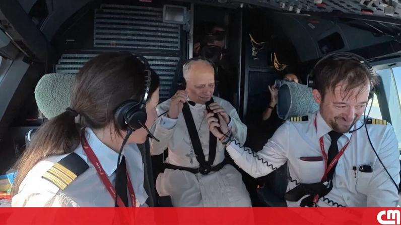 Papa Leão XIV troca papamóvel por cockpit durante voo na Espanha