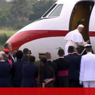 Rei de Espanha empresta avião ao Papa Leão XIV após avaria no regresso a Roma
