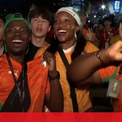 Costa do Marfim vence o Equador nos últimos minutos; adeptos celebram
