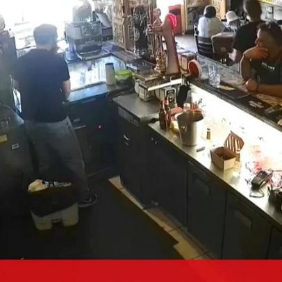 Novas imagens mostram padrasto num café em Fátima após abandonar crianças