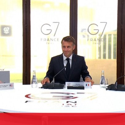 Zelensky à mesa com líderes do G7 para discutir a guerra na Ucrânia
