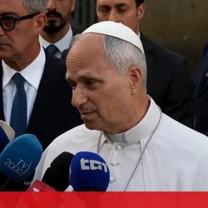 Papa celebra avanços rumo à paz entre EUA e Irão