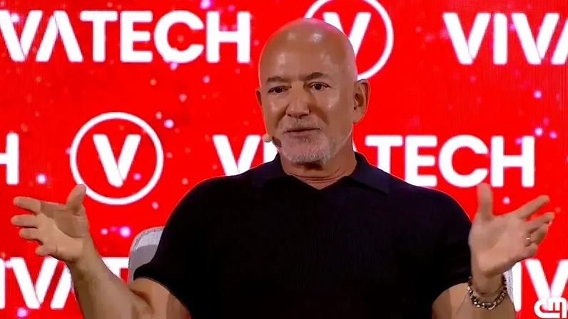 Jeff Bezos diz que IA pode gerar escassez de mão de obra