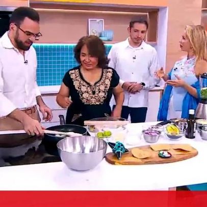 Carmen ensina como fazer tacos crocantes