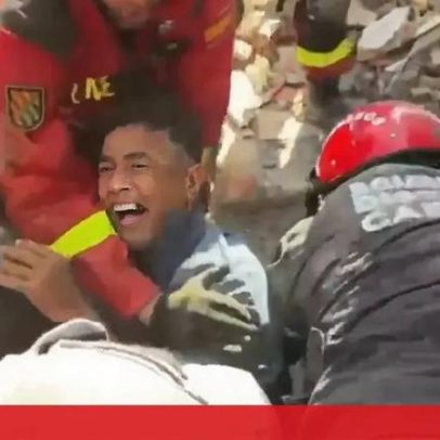 Resgate de homem dos escombros na Venezuela provoca emoção