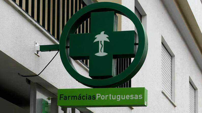 Sistema de passagem de receitas com falhas: farmácias não leem, médicos não passam