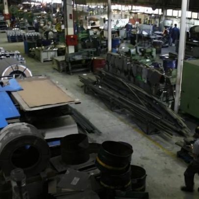 Produção industrial aumenta em abril na zona euro e na UE