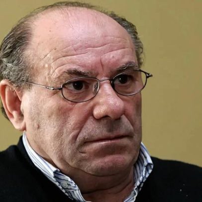 António Simões afirma que a atual equipa deve superar a seleção de 66