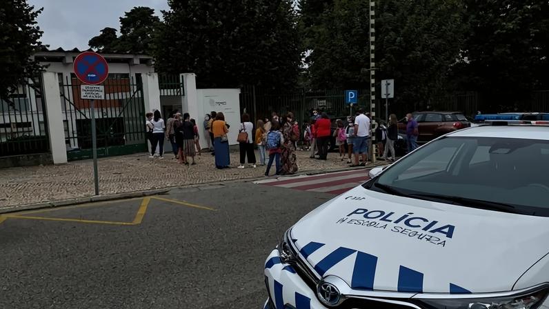 PSP realiza reforço policial nas escolas no final do ano letivo